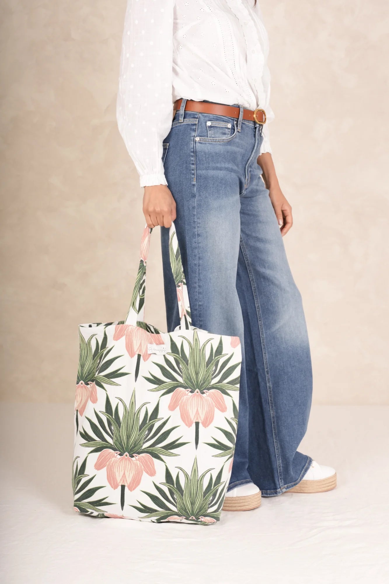 One Hundred Stars Deco Bud Canvass Bag
