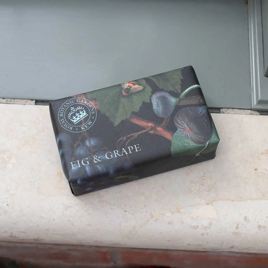 English Soap Company X Kew Fig & Grape Soap