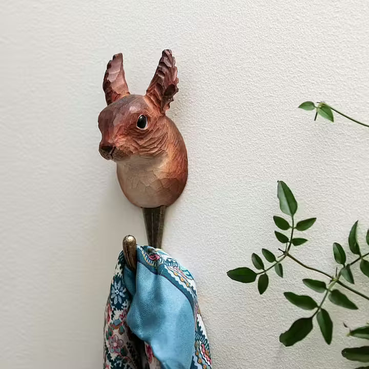 Squirrel Hook