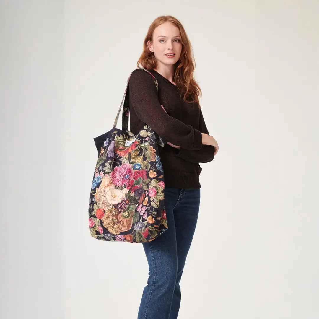 One Hundred Stars Primula Black Canvass Bag