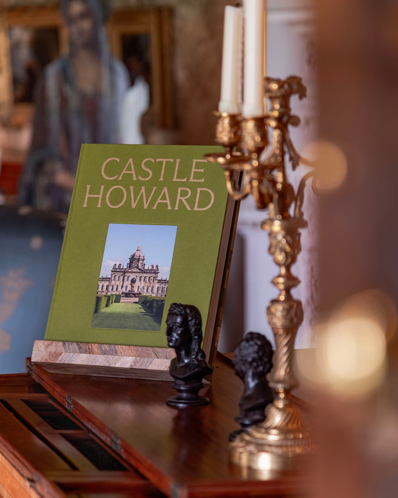 Castle Howard: A Grand Tour of England's Finest Country House