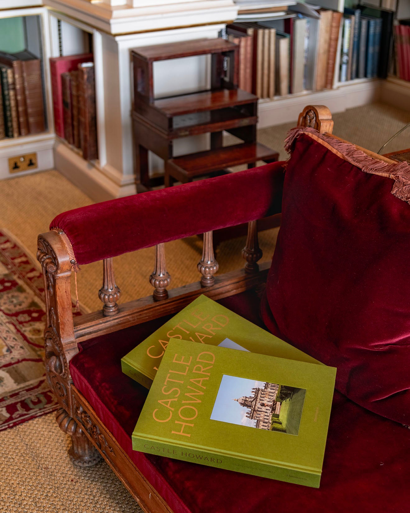 Castle Howard: A Grand Tour of England's Finest Country House